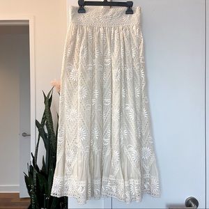 NWT STUNNING Valentino Lace Skirt, Size 38